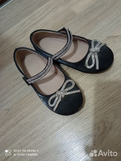 Туфельки для девочки 25