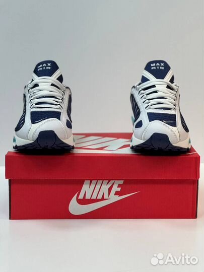 Кроссовки Nike Air Max Tailwind 4