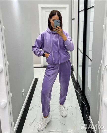 Спортивный костюм женский новый