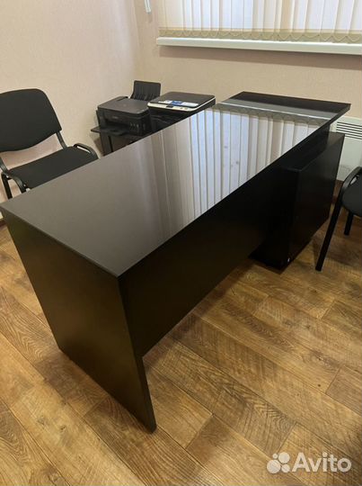 Офисная мебель