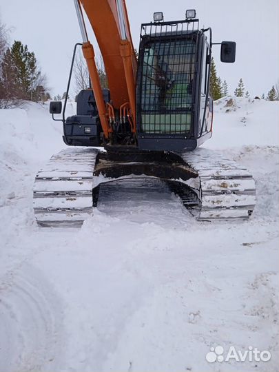 Гусеничный экскаватор Hitachi ZX200LC-5G, 2021