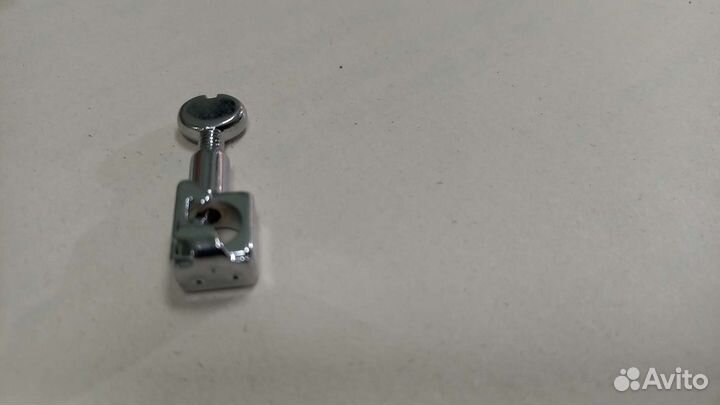 Иглодержатель