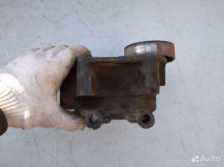 Кронштейн генератора Хендай Сантафе Старекс