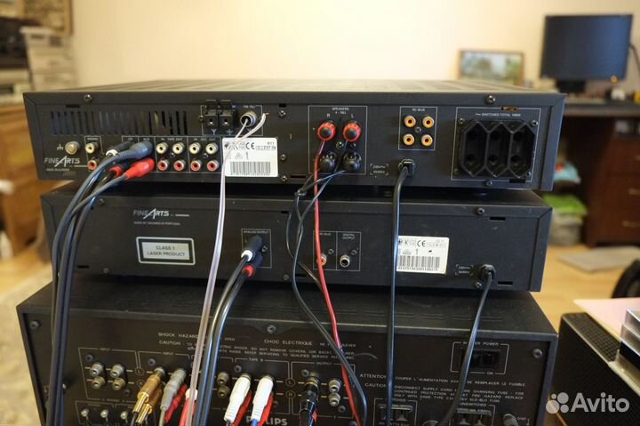 Grundig Fine Arts R11 и Grundig Fine Arts CD11