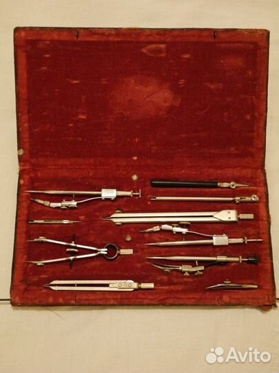 Готовальня СССР (циркуль)