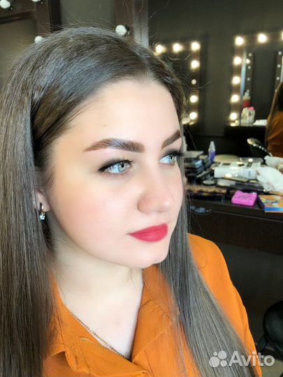 Требуются девочки на бровки