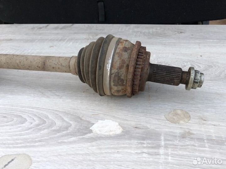 Полуось (привод) задний правый Range Rover Sport