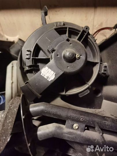 Моторчик печки Пежо 206