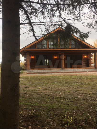 Дом 175 м² на участке 15 сот.