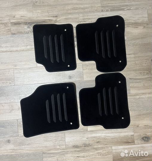 Автомобильные коврики