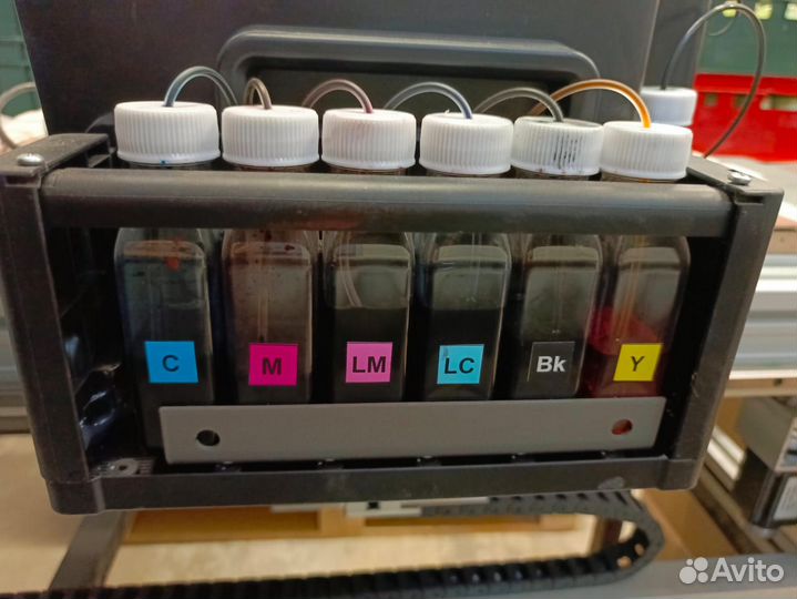 Плоттер для печати пищевыми чернилами 