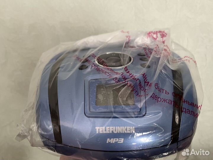 Стереомагнитола telefunken