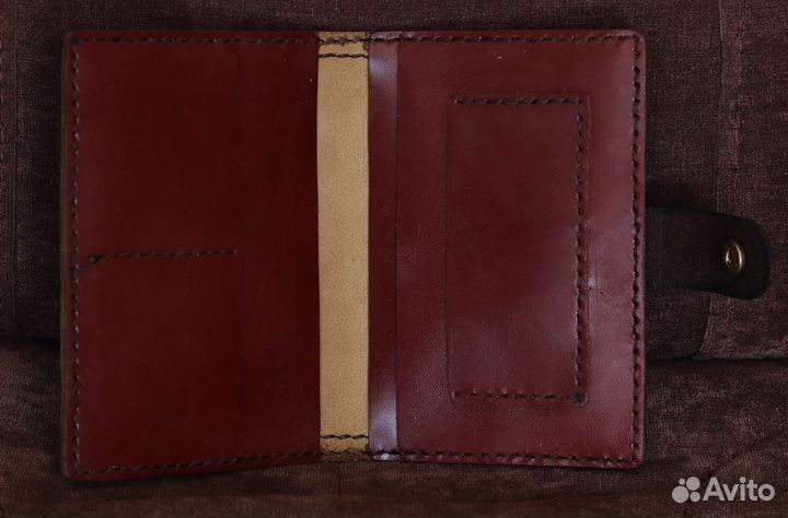 Кошелек под документы