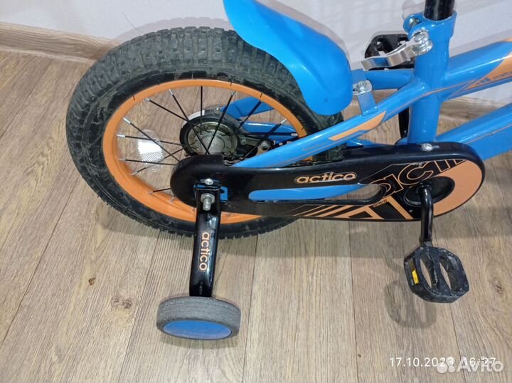 Велосипед детский колеса 14 дюймов