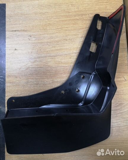 Комплект передних брызговиков Mercedes W166