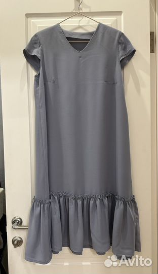 Платье с воланом 48-50 размер