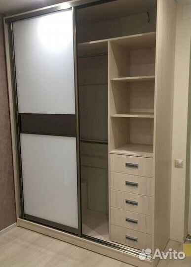 Стенка в гостиную