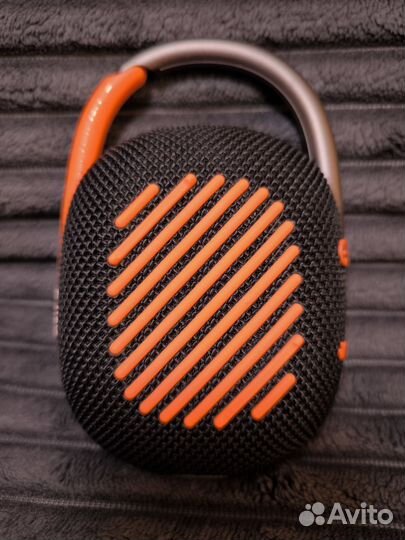 Колонка JBL Clip 4, 5 Вт, чёрный, оранжевый