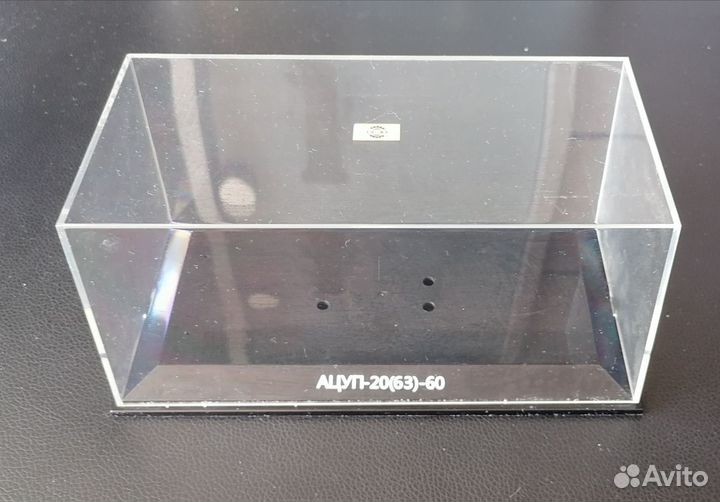 Бокс для моделей TNK 1/43