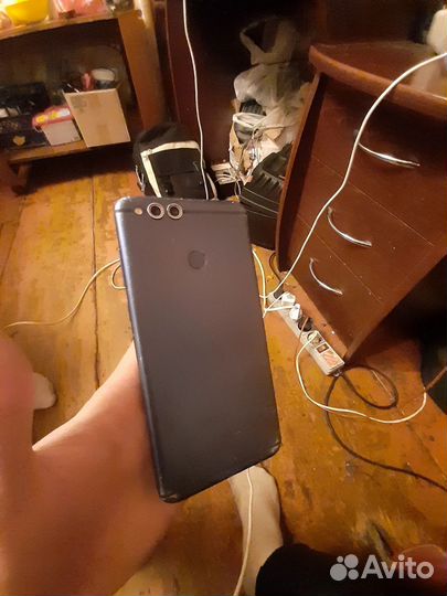 HONOR 7X, 4/64 ГБ