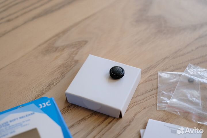 Кнопка мягкого спуска затвора JJC новая