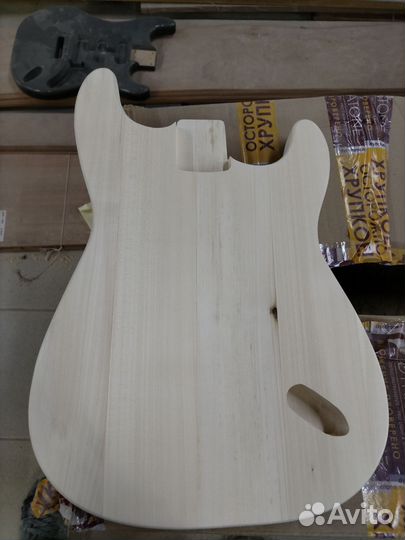 Тушка корпус электрогитары, стратокастер без паза