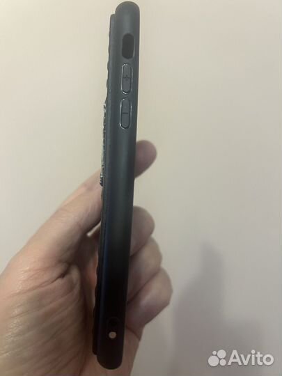 Чехол на iPhone X