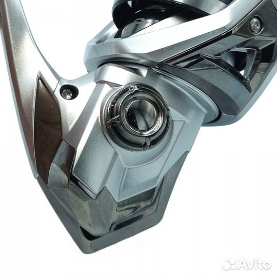 Катушка безынерционная Shimano Stradic 4000XG '23