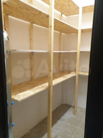 Машиноместо, 10 м²