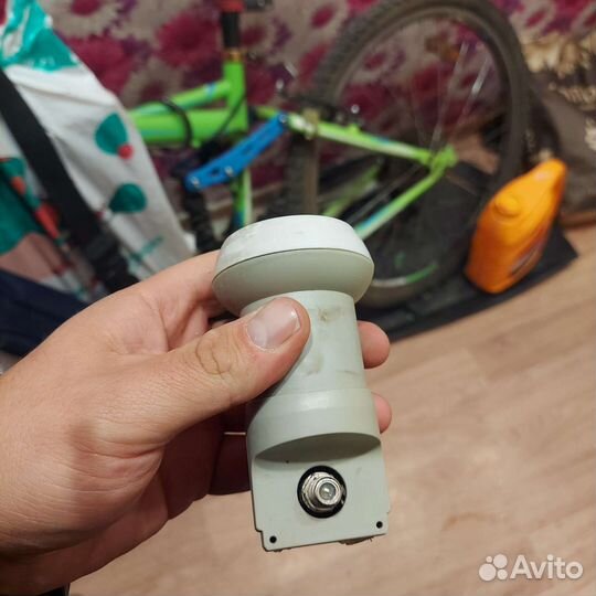 Универсальный спутниковый конвертер avaks AS-1553