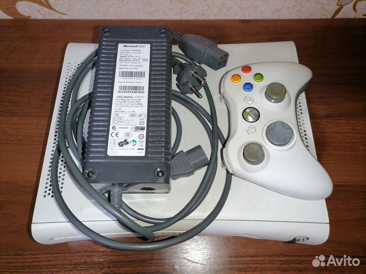 Xbox 360 fat + джостик + диски