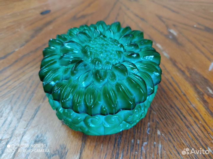 Малахитовая шкатулка