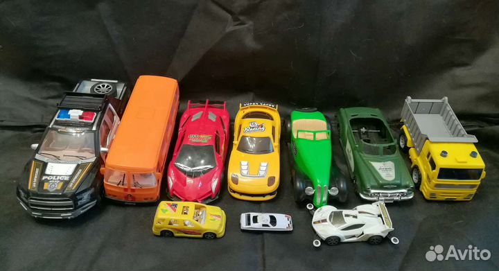 Машинки. Цена за все