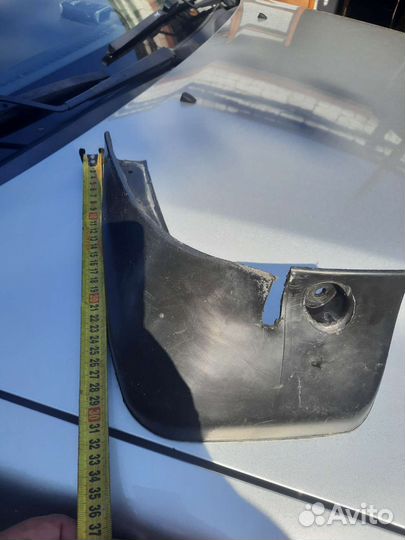 Брызговики универсальные