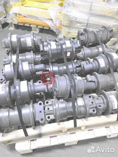 Каток поддерживающий Doosan DX225LCA VA3764