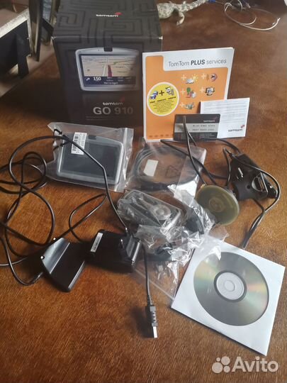 Навигатор автомобильный, новый Tomtom go 910