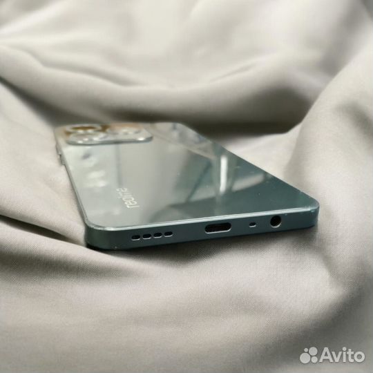 realme C61, 6/128 ГБ