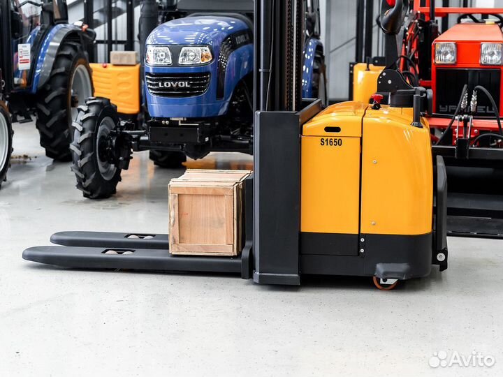 Штабелер (ричтрак) Zauberg S1650, 2024