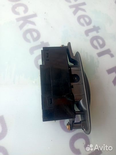 Кнопка стеклоподъемника 3. Л. Mitsubishi Lancer 9