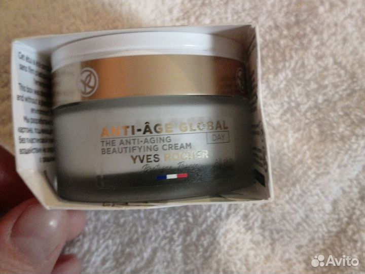 Кремы, умывалки Ив Роше