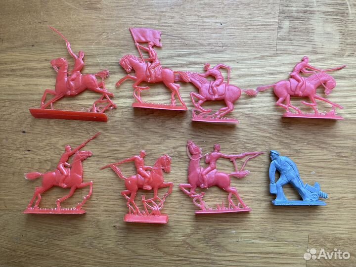 Солдатики пластмассовые СССР