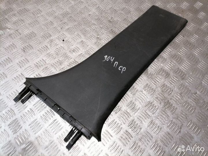 Обшивка стойки правая Volkswagen Passat b5 1996-20