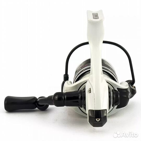 Катушка спиннинговая Caiman Savage 4000 (4+1вв)