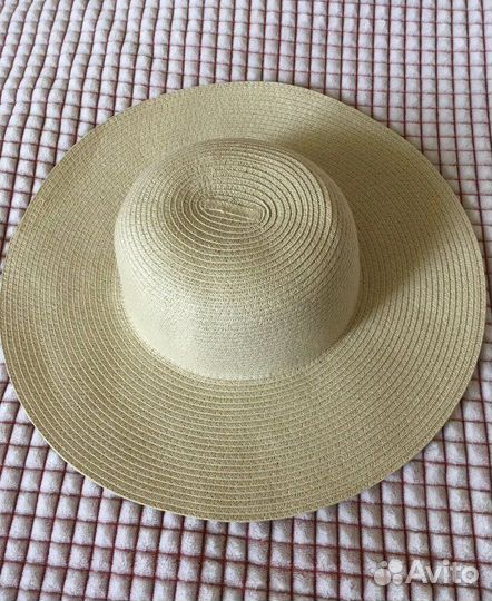 Соломенная шляпа