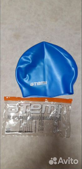 Шапочка для плавания новая