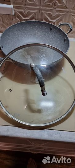 Сковородки,Вок б/у