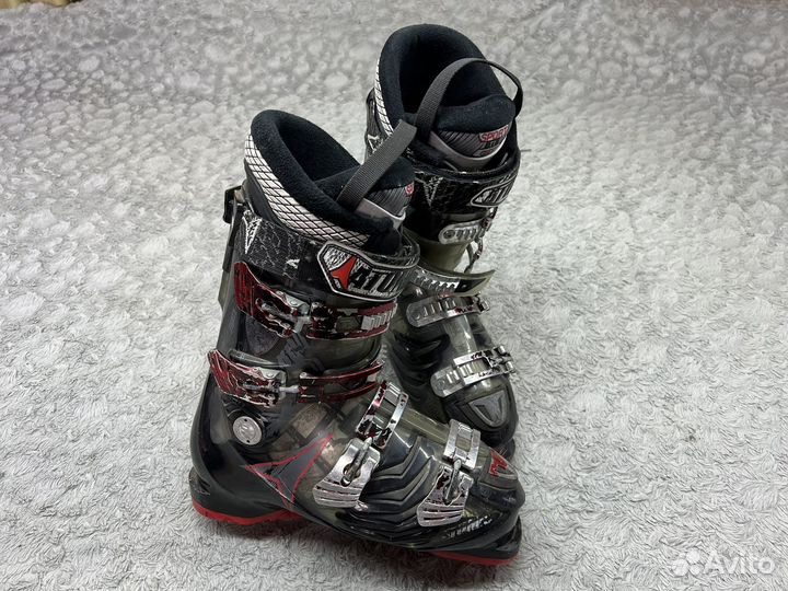Горнолыжные ботинки 27.5см Atomic hawx 80