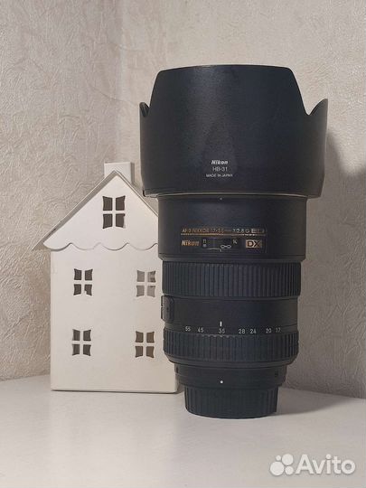 Объектив Nikon AF-S 17-55mm f/2.8 G ED DX