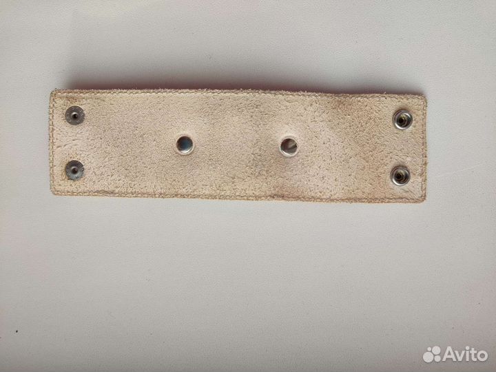 Браслеты(нат.кожа), ремешки (пвх)