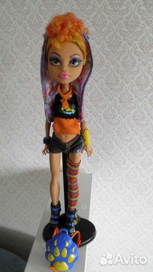 Кукла Монстер Хай Хоулин Вульф